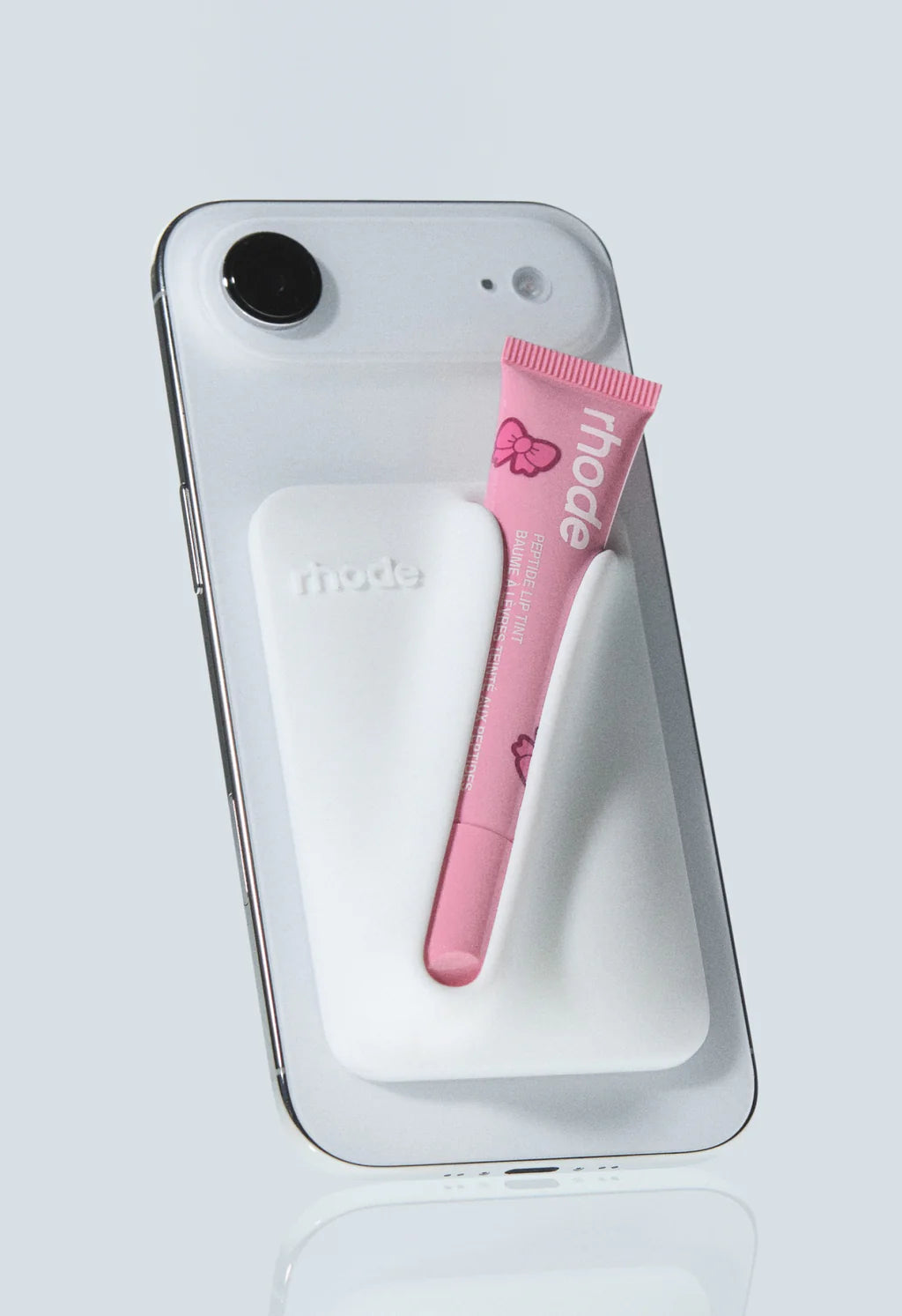 Rhode snap-on lip case
lip holder with MAGSAFE (lip tint not included)