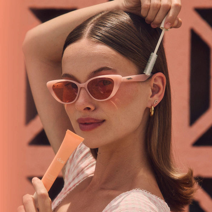 dae 3-in-1 Styling Cream with Taming Wand limited edition Desert Peach