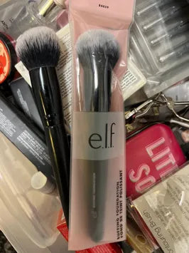 E.L.F. Buffing Foundation Brush